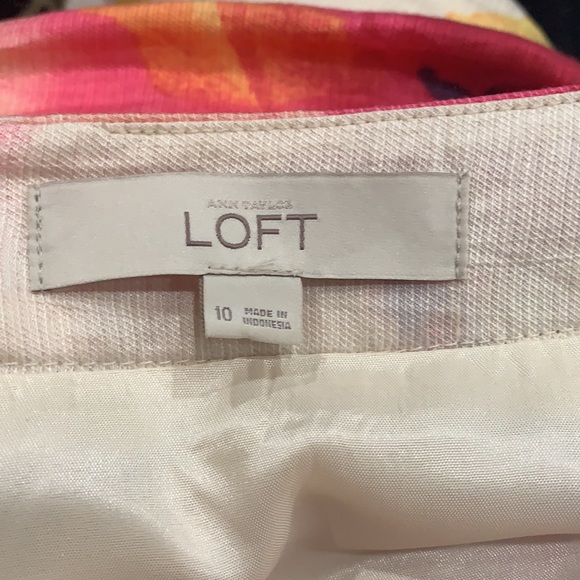 Loft Skirt - Picture 3 of 4